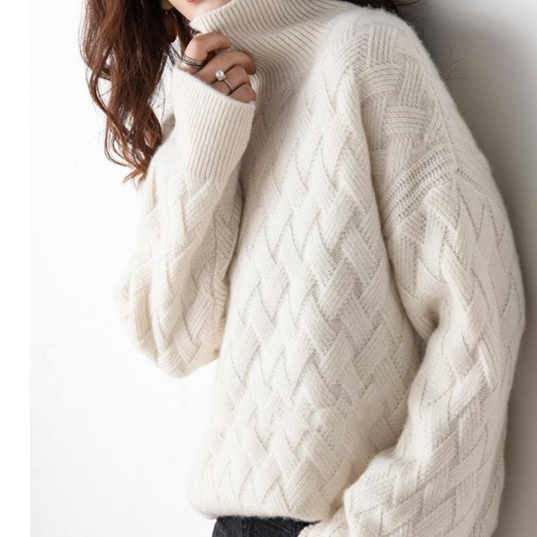 Women’s Wool Turtleneck Knit Jumper for Winter