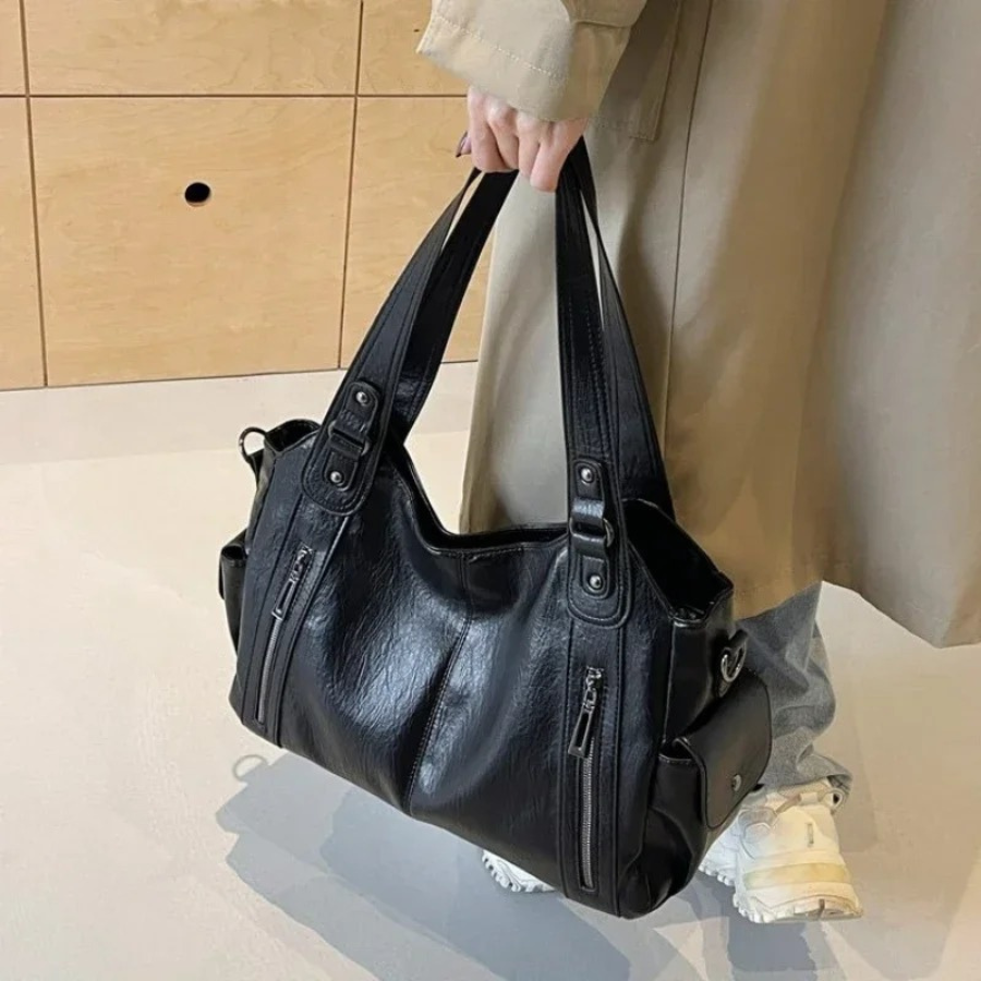 Leather Shoulder Tote Bag for Everyday Use in Winter
