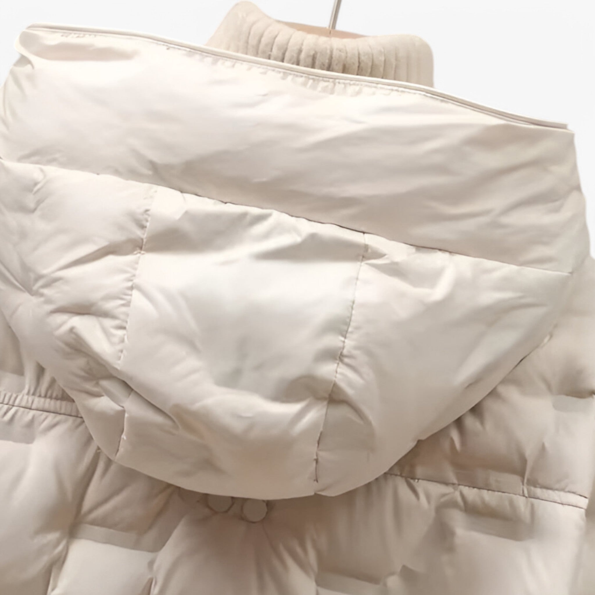 Women’s Down Puffer Jacket with Hood for Winter