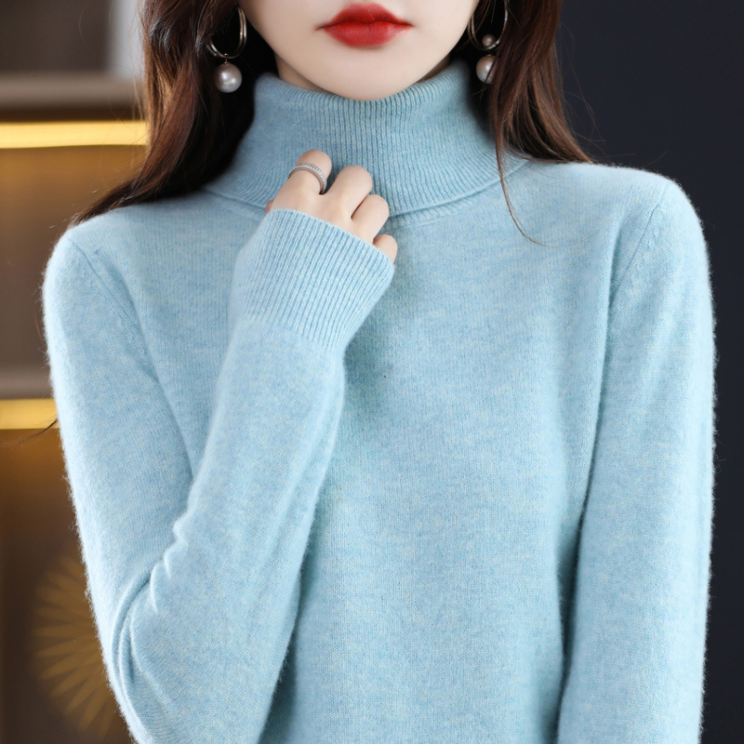 Women’s Merino Wool Turtleneck Jumper for Winter