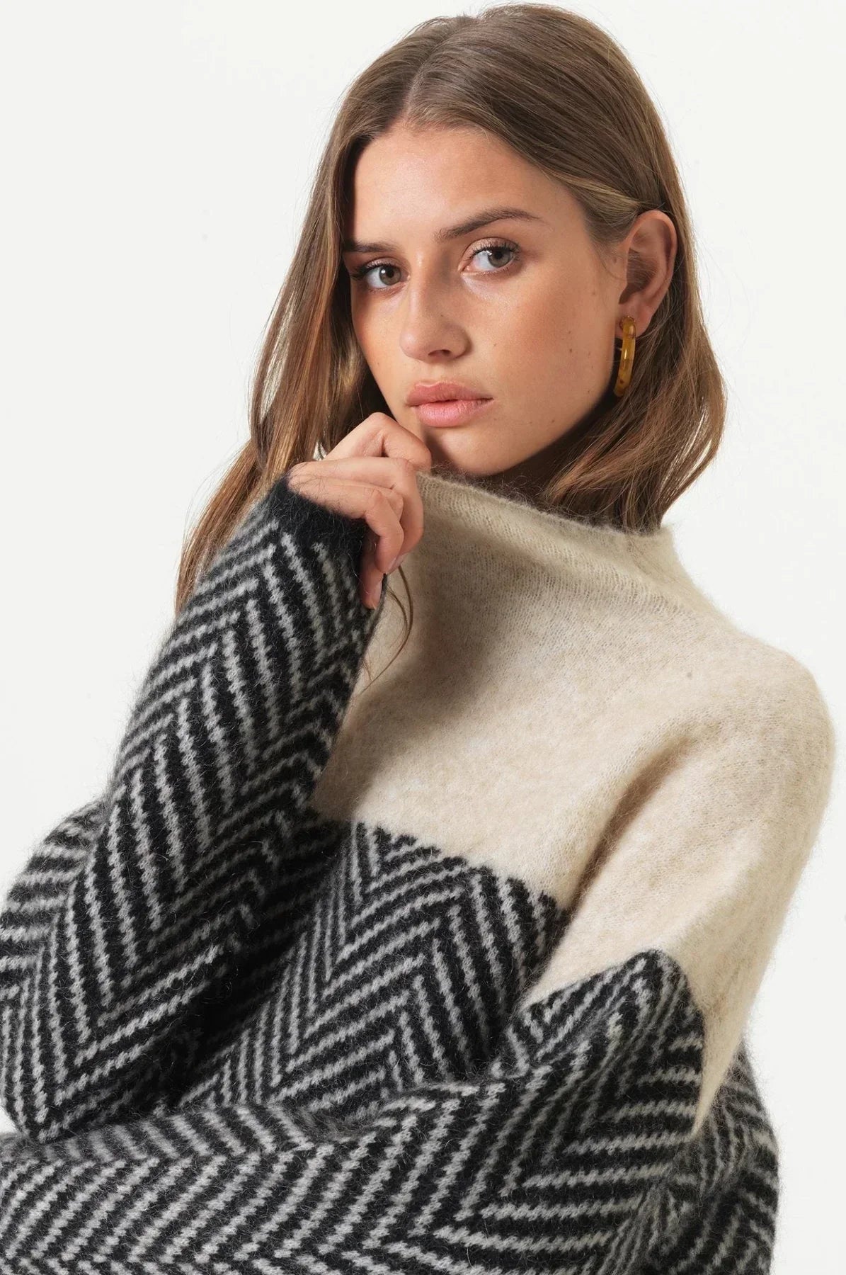 Women’s Wool Knit Turtleneck Jumper for Winter